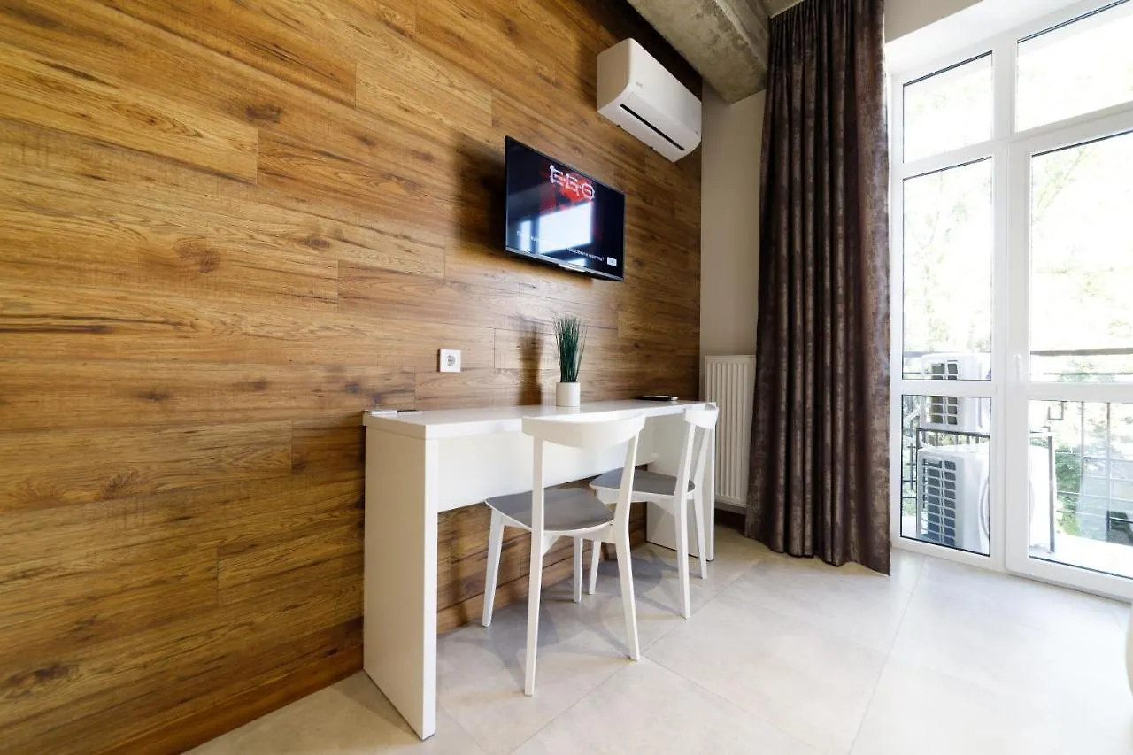 Lux Apartments Львов 0*,  Украина