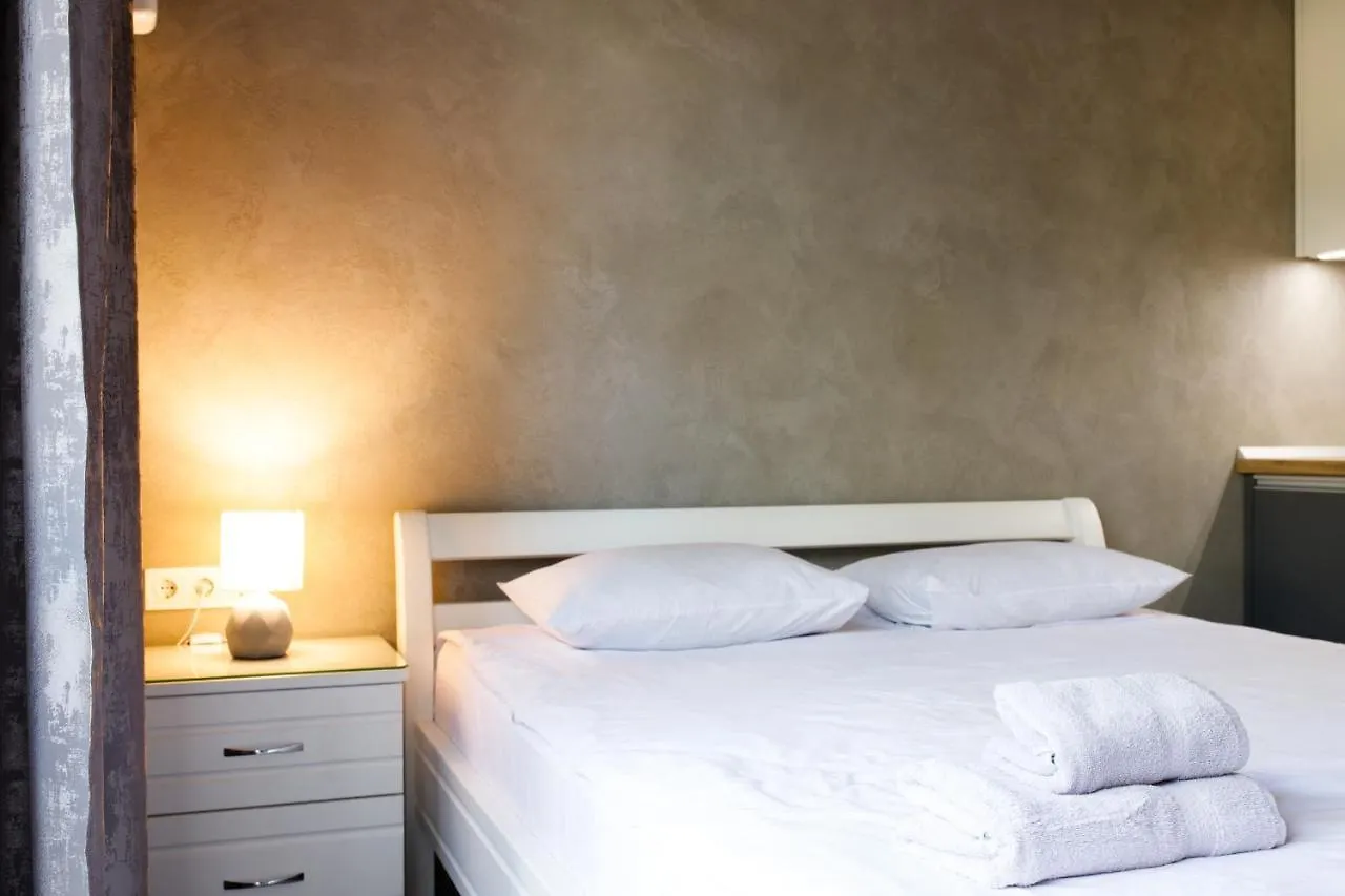 Lux Apartments Львов Украина