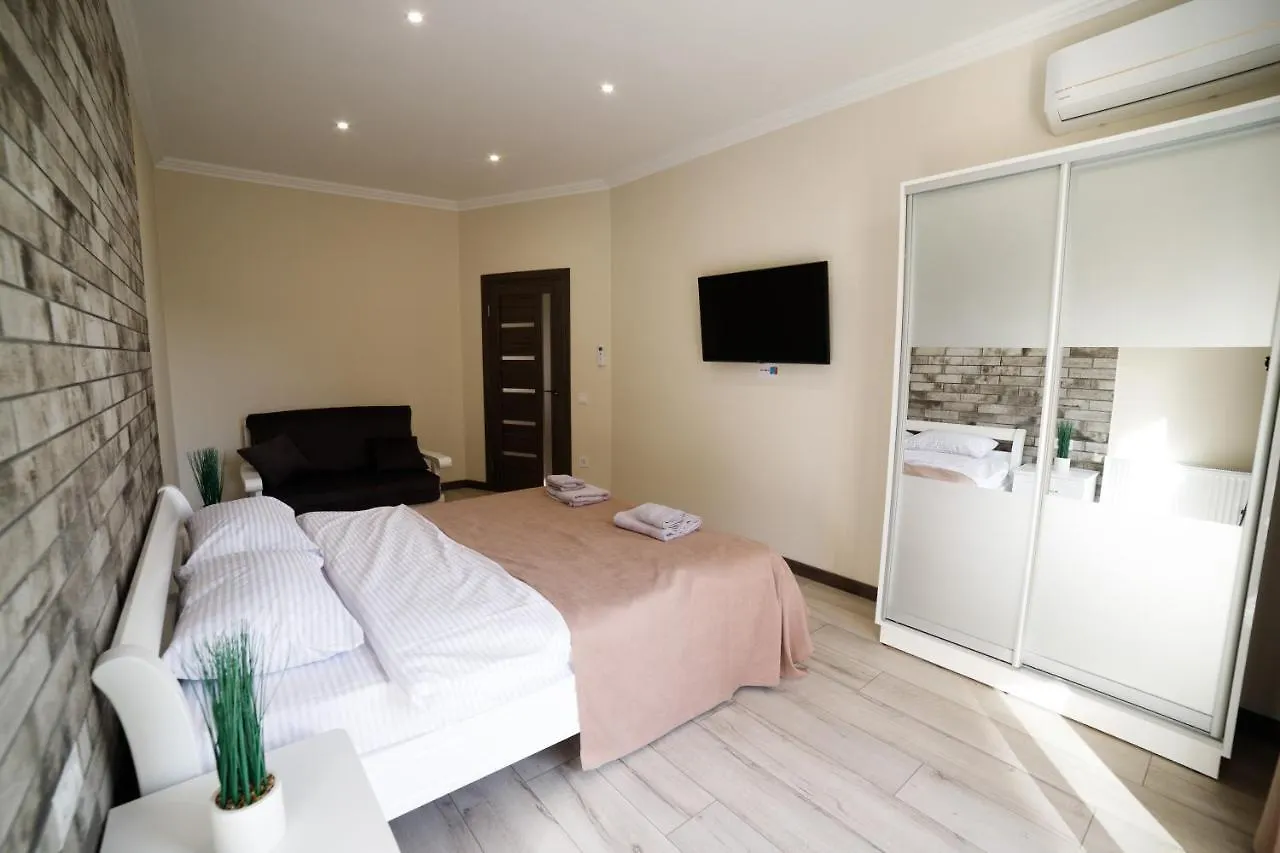 Lux Apartments Львов 0*,  Украина