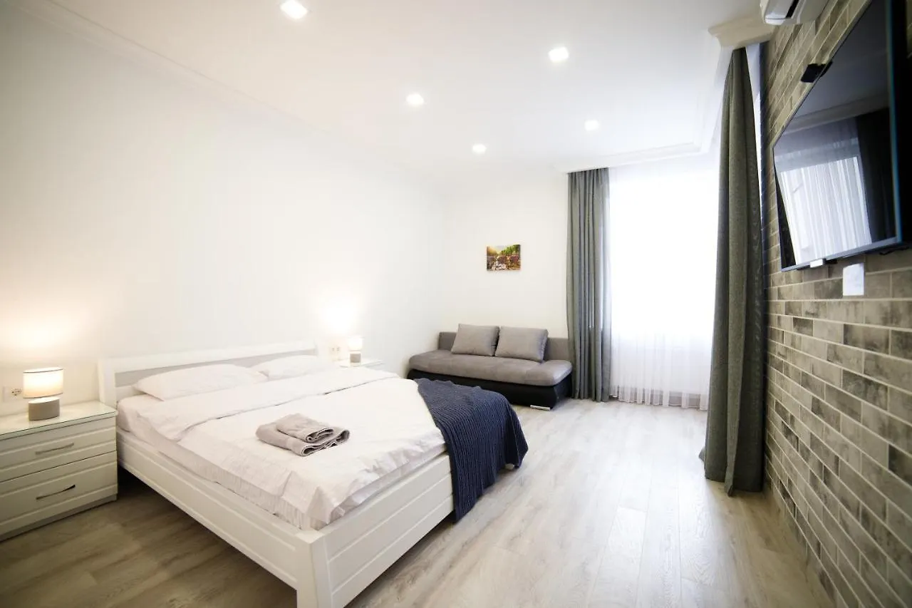 Lux Apartments Львов